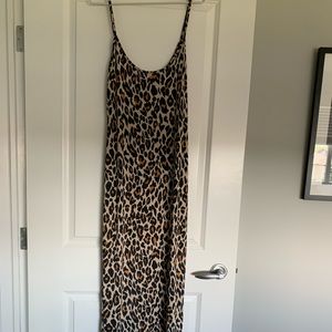 Maxi leopard dress size 14/XL